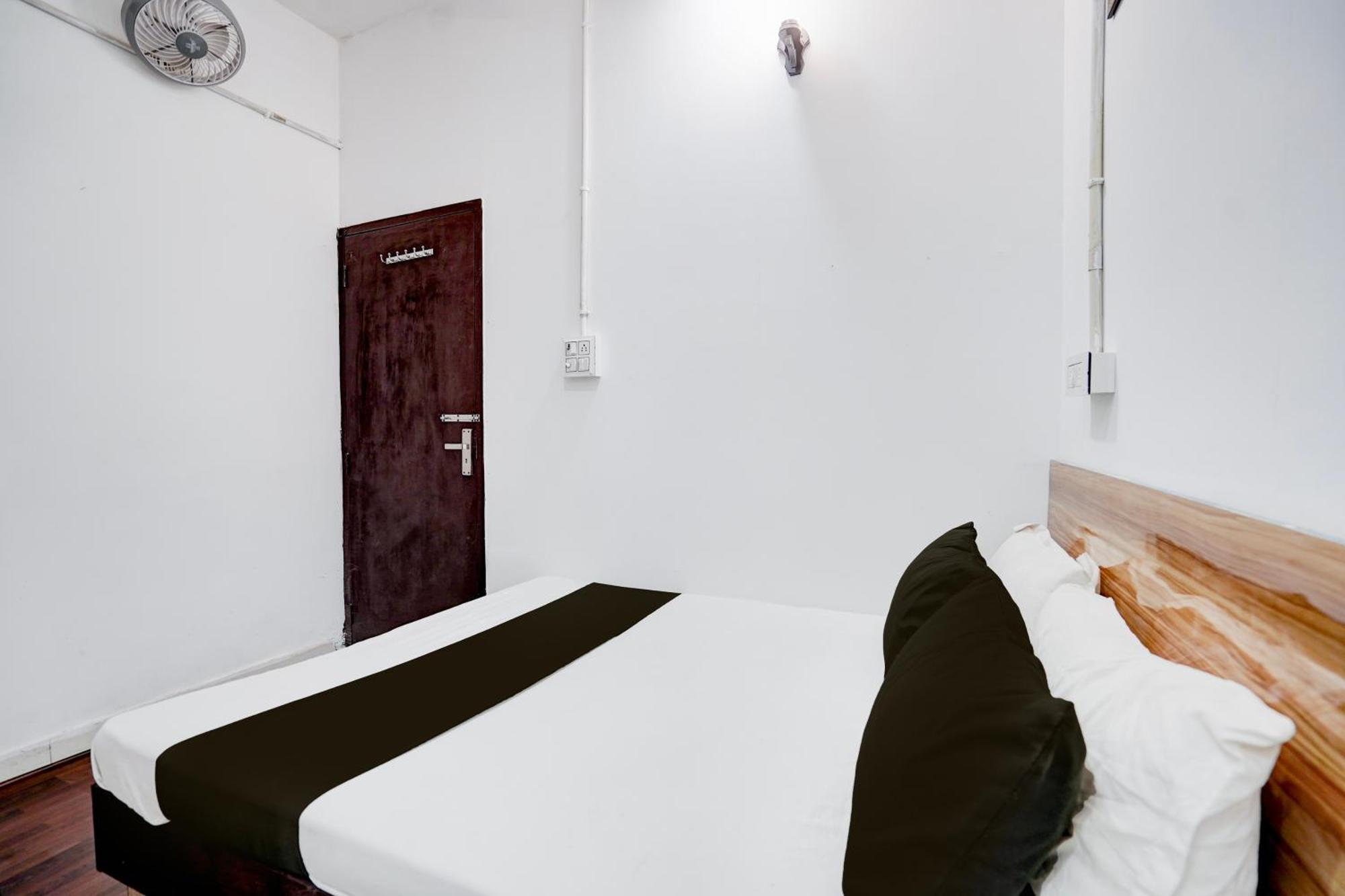 Hotel O Le Empire Stay House New Delhi Eksteriør bilde